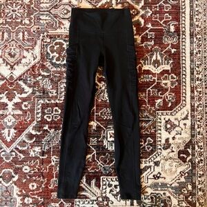 Fabletics powerhold leggings Size tag has been cut but these are XXS